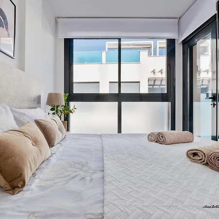 Casa Nueva Familia - * Torrevieja